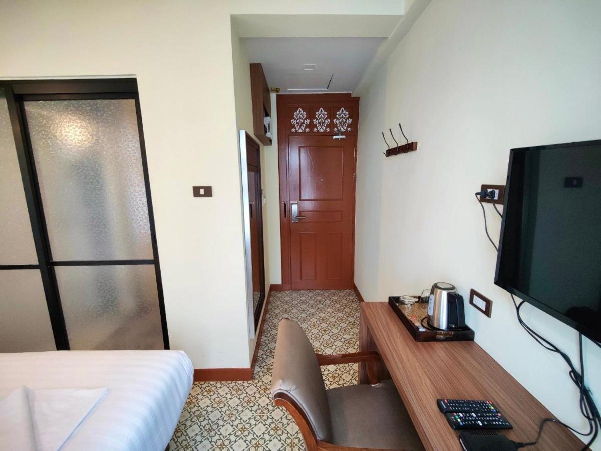 Baan Chao Khun Hotel Ban Khlong Lat Bua Khao Exterior photo