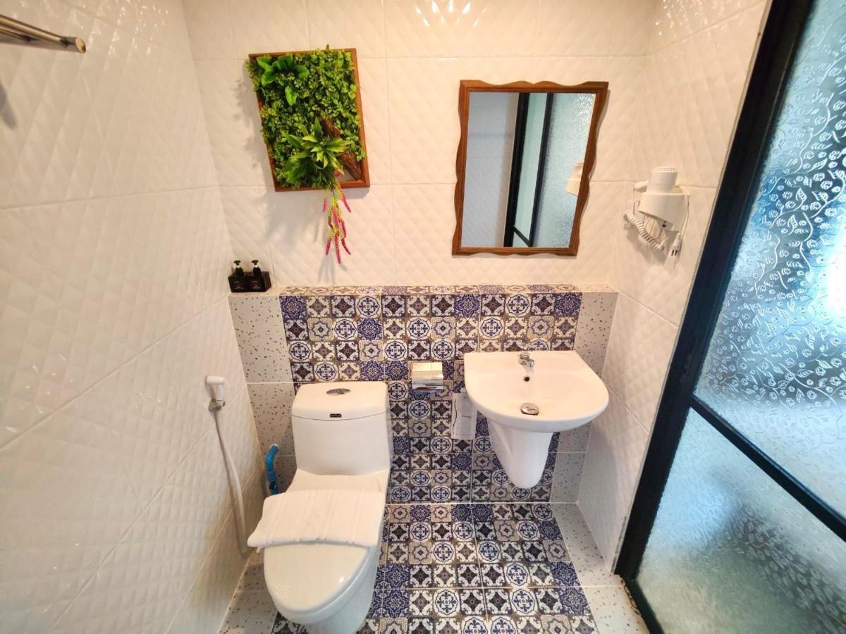 Baan Chao Khun Hotel Ban Khlong Lat Bua Khao Exterior photo
